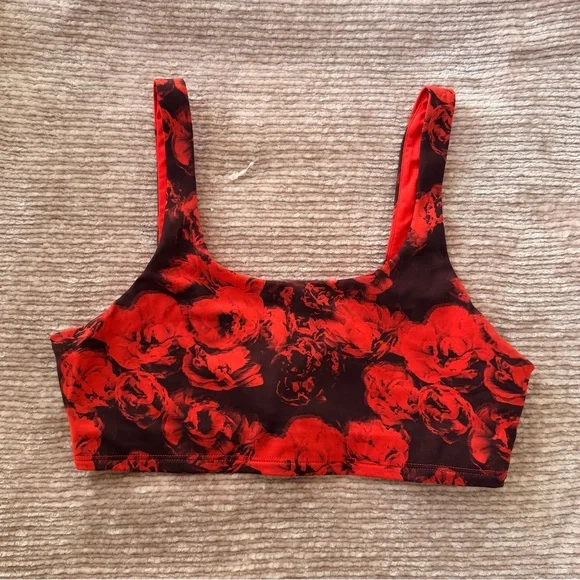 ALO Yoga Red & Black Floral Sports Bra - Picture 3 of 5